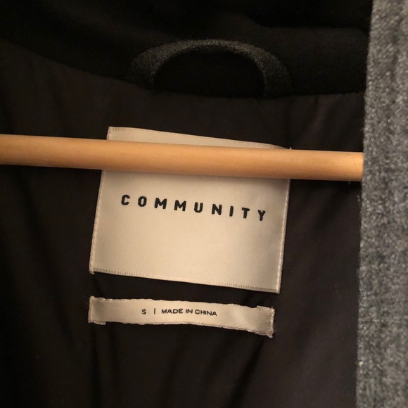 Community grey winter jacket - Picture 6 of 6